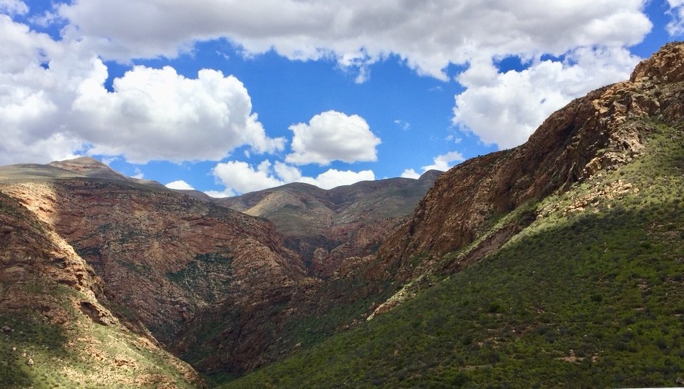 Südafrika - Oudtshoorn - Landschaft an der R62