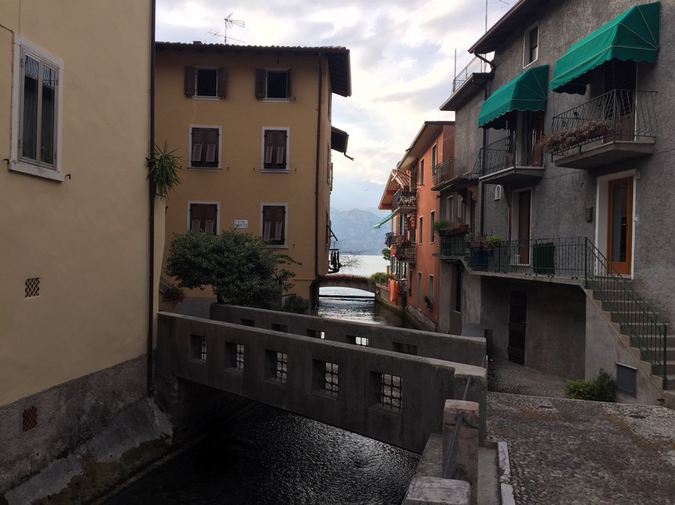 Olaszország - Cassone - 