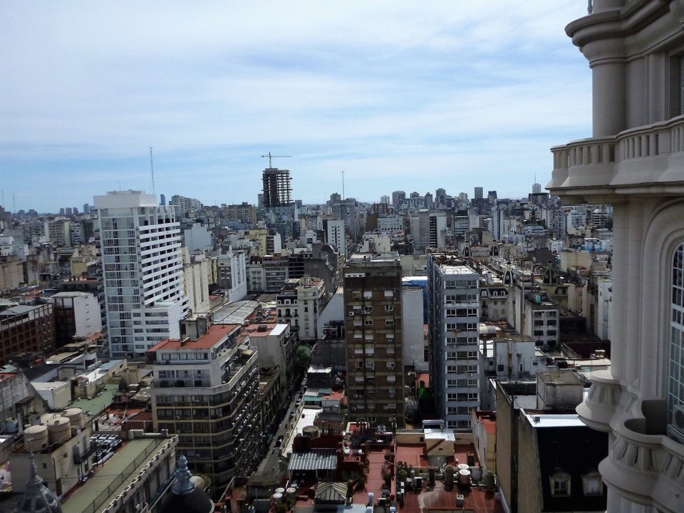 Argentinien - Buenos Aires - 100 m hoch