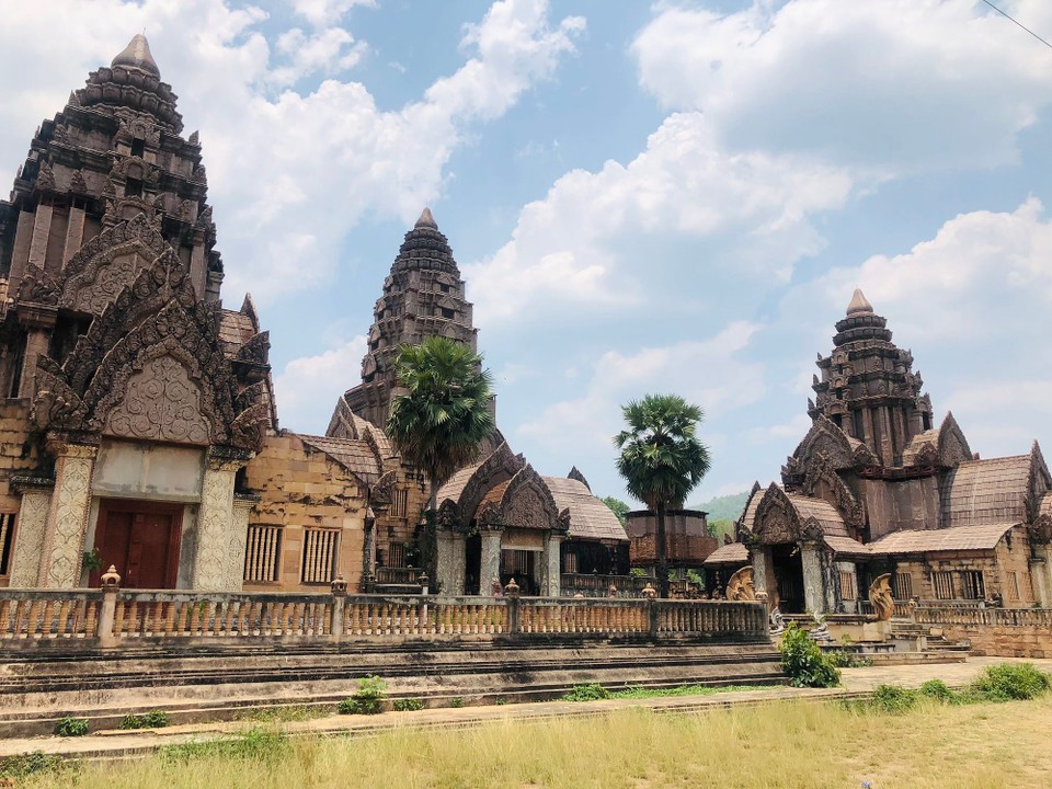 Thailand - Phayao - Ein auf alt gebauter Tempel. Echt schön 🌴