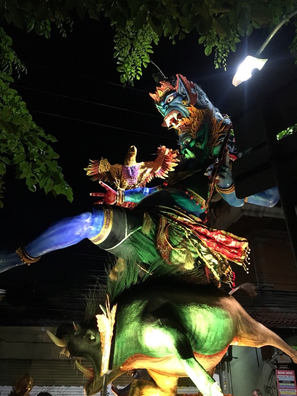 Indonesien - Lombok Utara - Monster Parade 🇲🇨