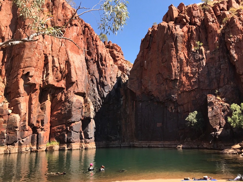  - Australia, Karratha - A 280 kms round trip for a swim !