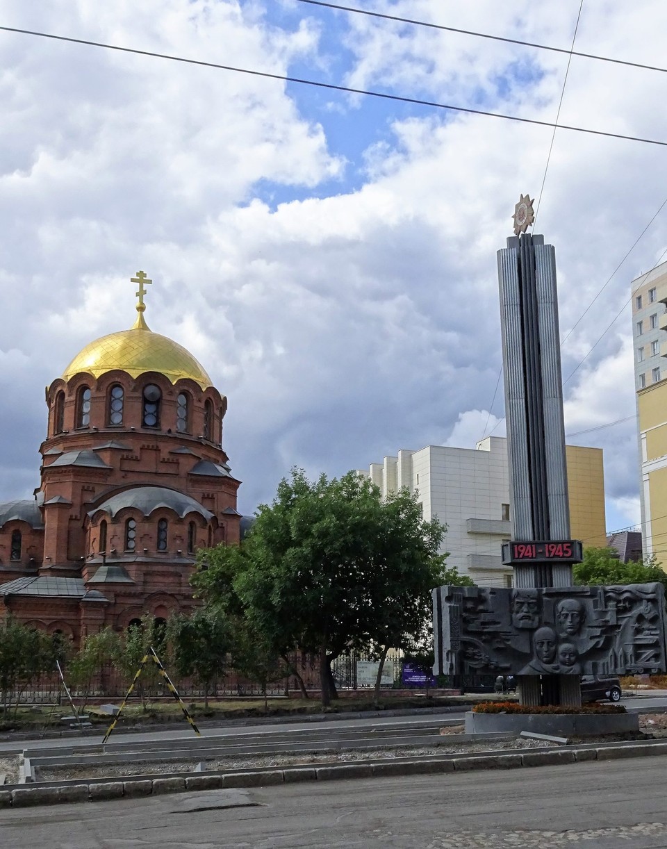 Russia - Novosibirsk - Church and WWII memorial