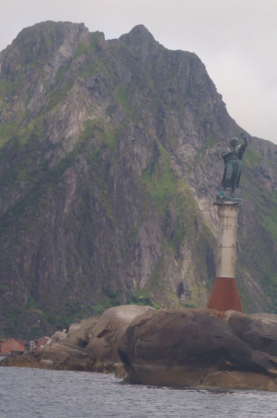 Norwegen - Svolvær - Willkommens Staute per Boot.