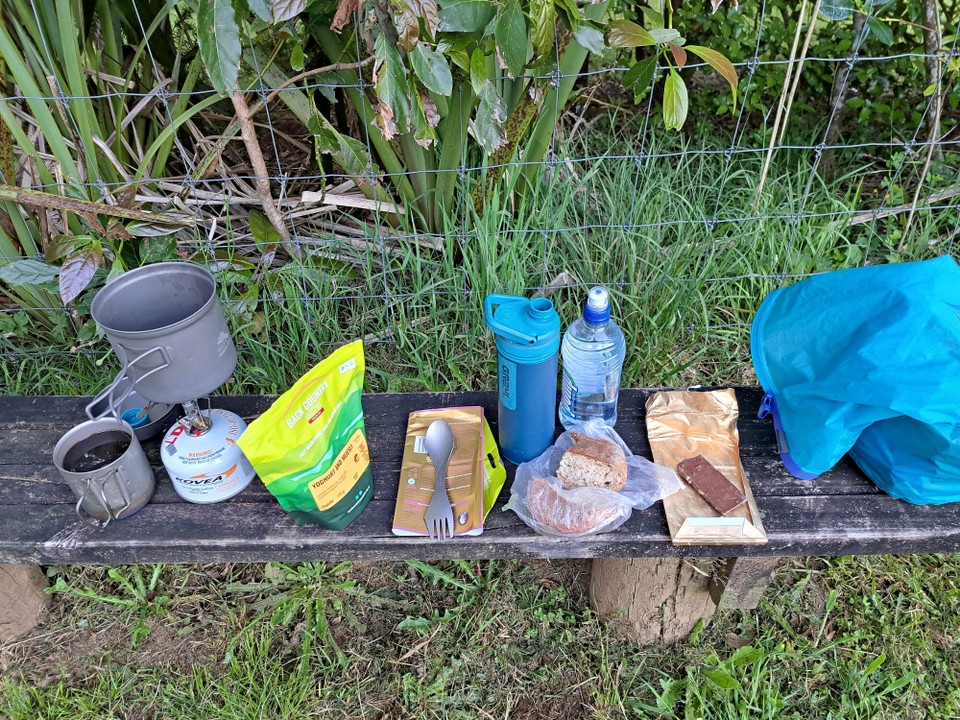 Neuseeland - Puketotara - Morgenessen zubereiten 