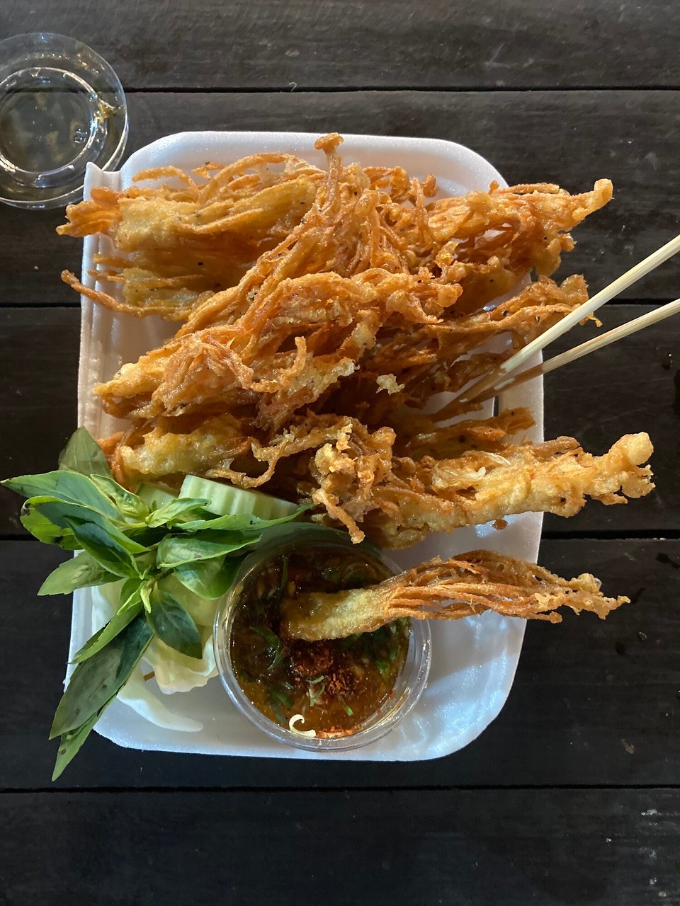 Laos - Luang Prabang - Frittierte Pilze 😃