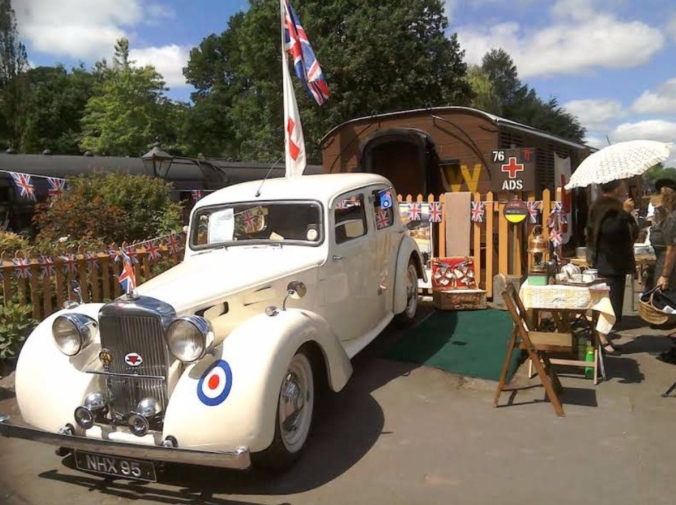 United Kingdom - Shifnal - 1940s gathering