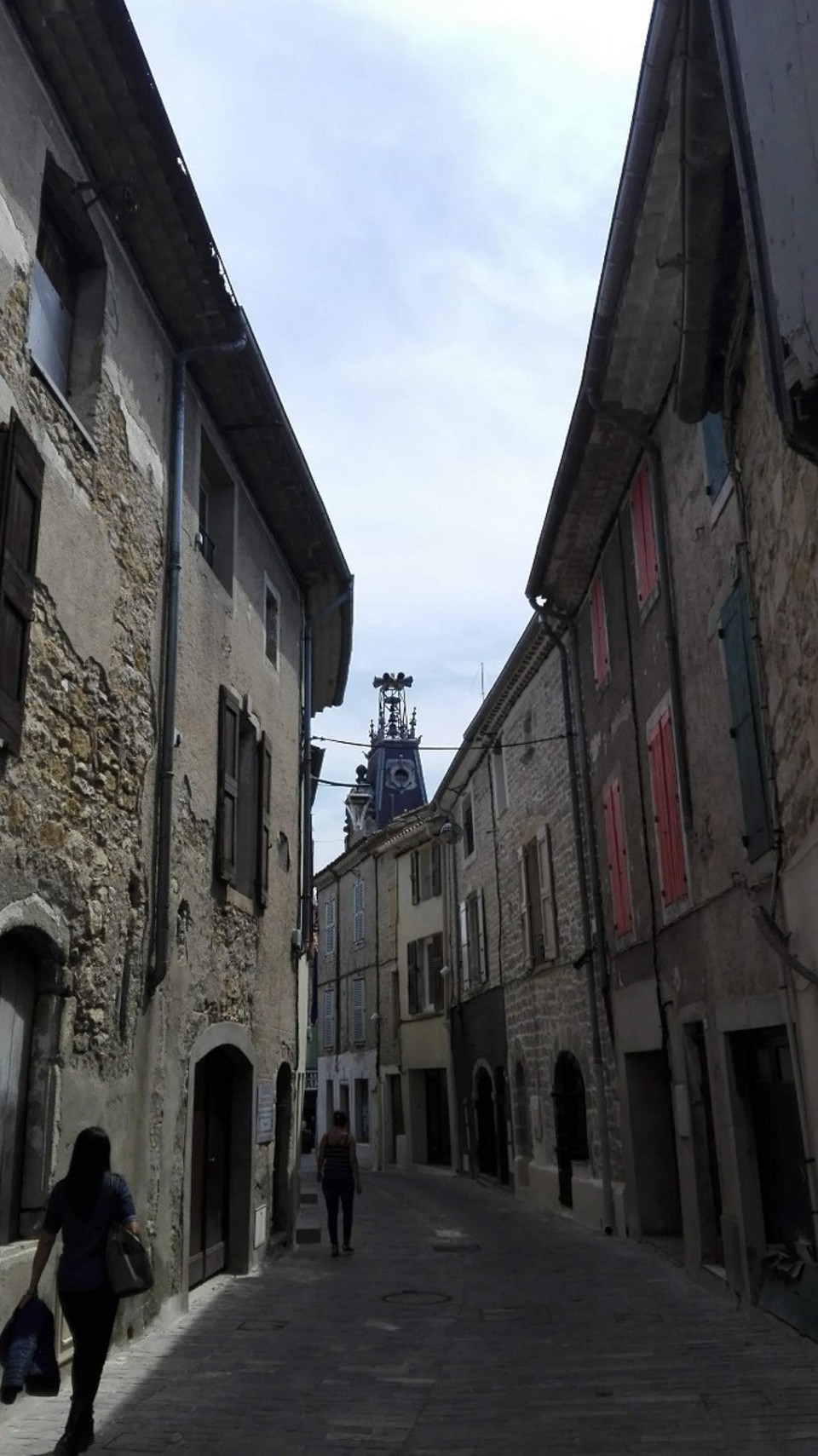 Frankreich - Quissac - Überglücklich und stolz auf meinen Erfolg noch eine kleine Runde durch den Ort Quissac 