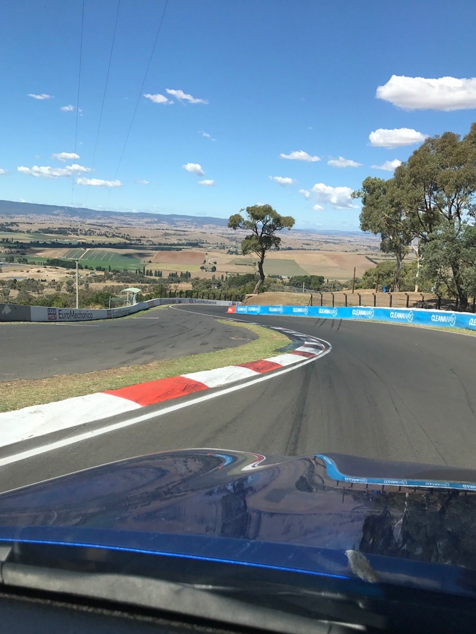 Australia - Bathurst -  After skyline, before the dipper is the three esses!