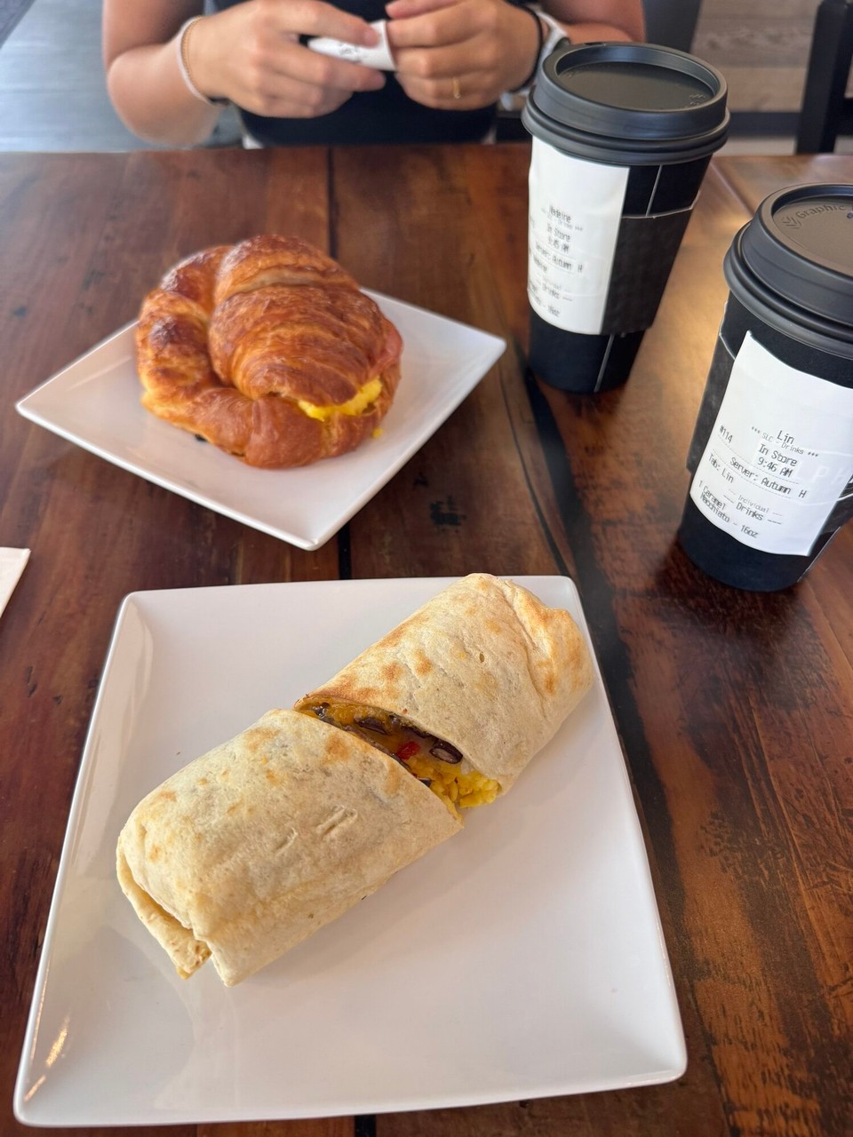 Vereinigte Staaten - Salt Lake City - Höt hemmer Salt Lake City erkundet. Es hed es par schöni Gebäude gha. Die hemmer denn aber relativ gli gseh gha und sind no chli go lädele.😊