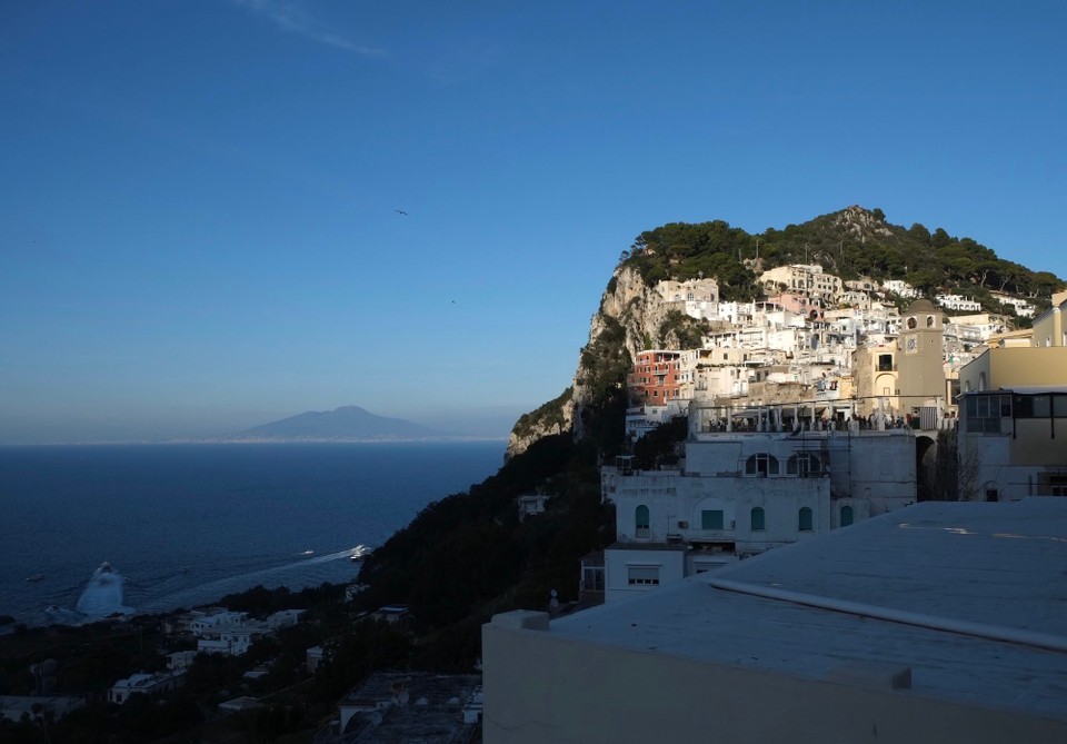 Italien - Capri - Capri und der Vesuv