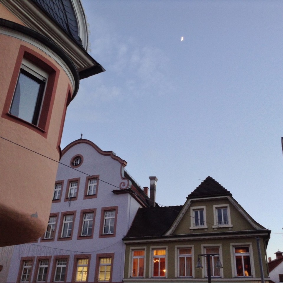 Deutschland - Speyer - Zunehmender Mond war dieses Jahr am 1.1.!