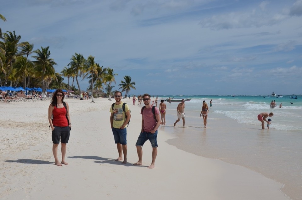 Mexiko - Tulum - 3 von uns am Playa Paraiso...