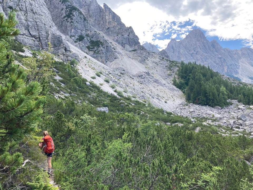 Italien - Alleghe - Wir kommen wieder ins Geröll, der weitere Sieg ist schon zu sehen 