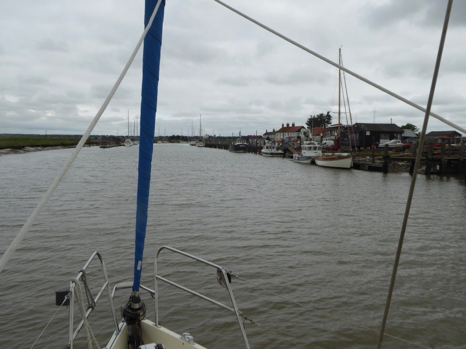 United Kingdom - Southwold - The recommended way to enter Southwold Harbour is to come in with the flood, and then turn into the tide, which means more control, and the possibility of ferry-gliding to a berth.