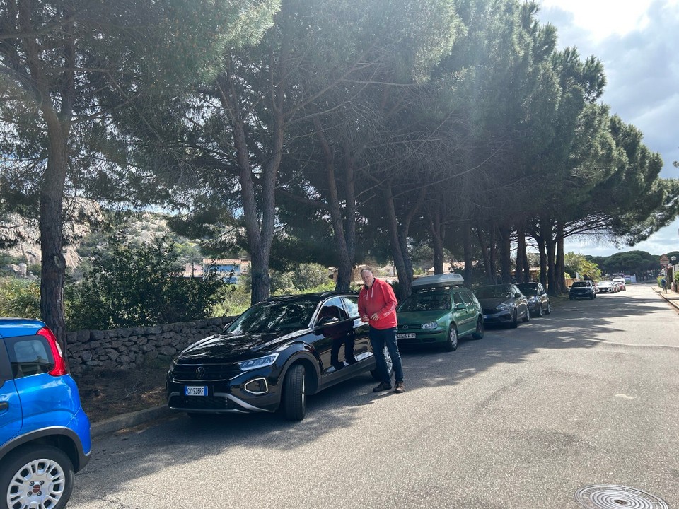 Deutschland - Delmenhorst - In der Vorsaison ist das Parken überhaupt kein Problem.