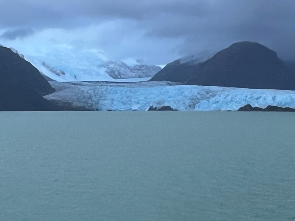 unbekannt - Beagle Channel - As the boat turned, we got a better view of it from our cabin verandah