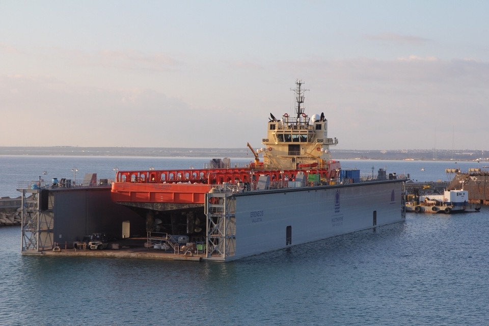  -  - Dockreparatur