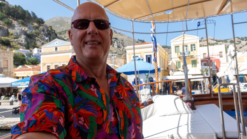 Griechenland - Symi - Detlef sucht sich schon mal seine Position aus.