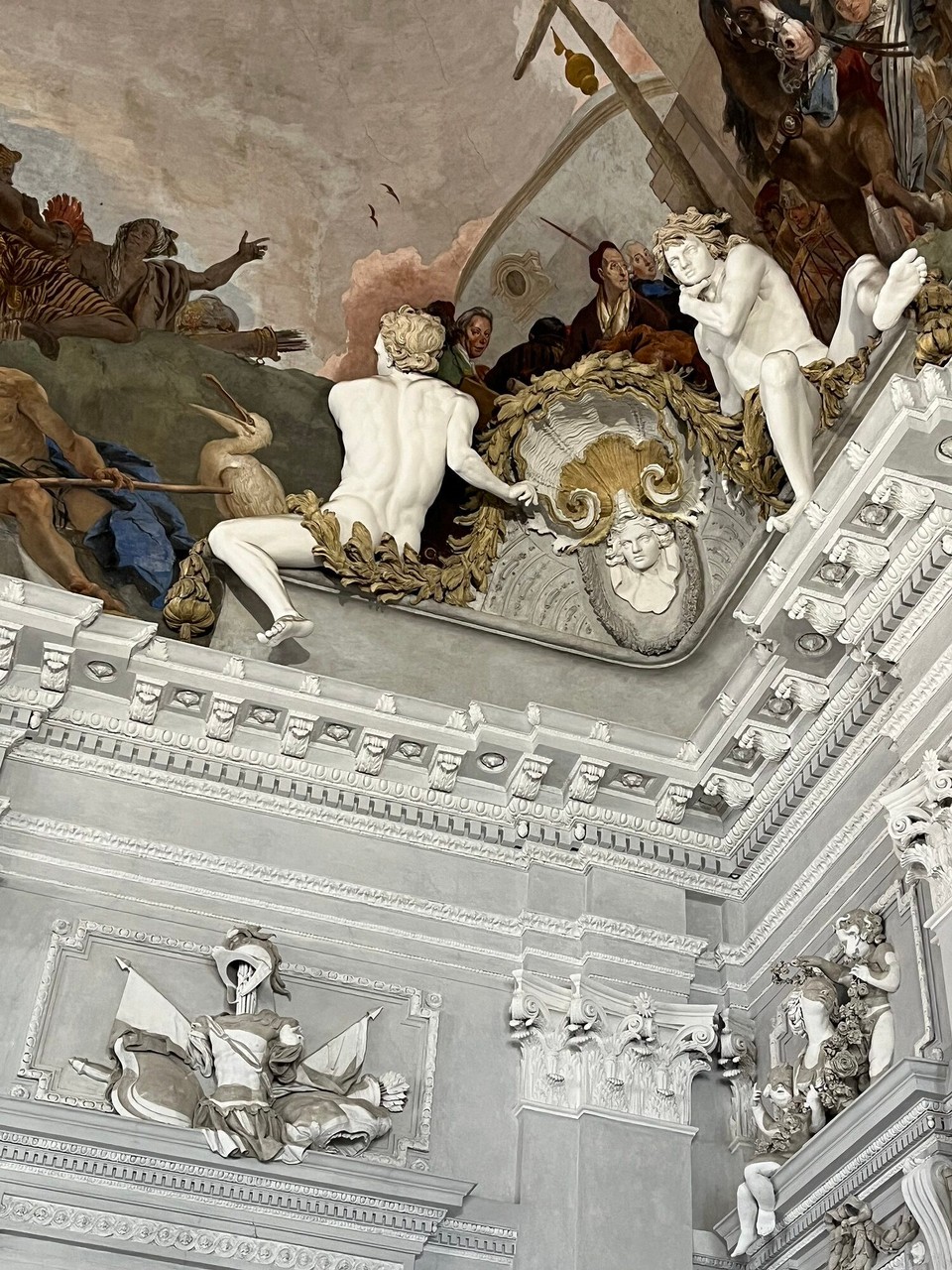 Deutschland - Würzburg - Deckenfresco Ecken