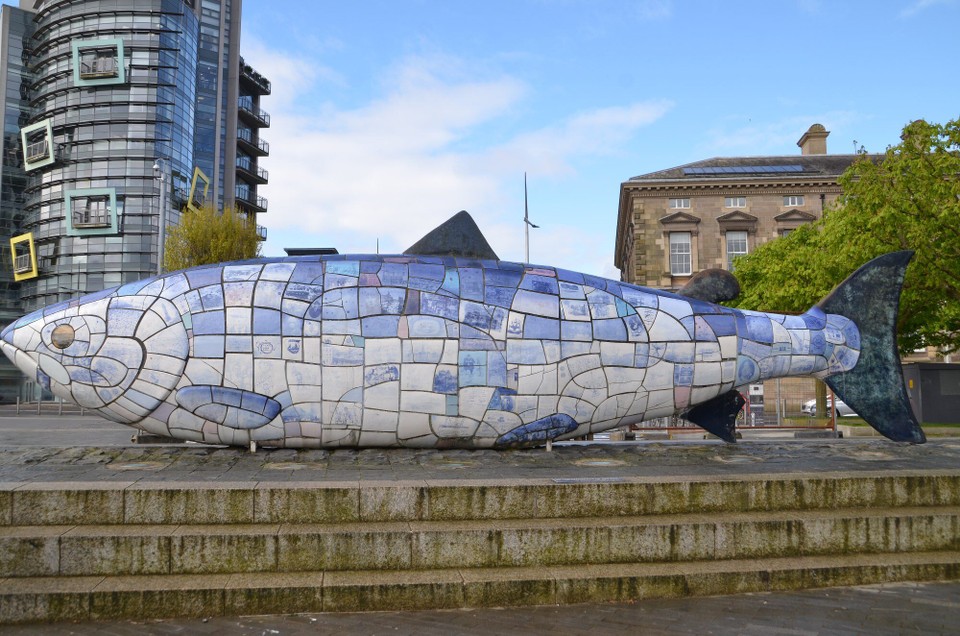 Vereinigtes Königreich - Belfast - Big Fish op der Waterfront