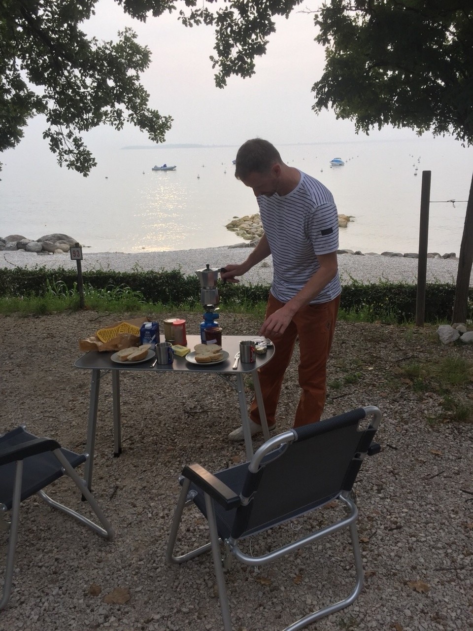 Italien - Moniga del Garda - Frühstück 