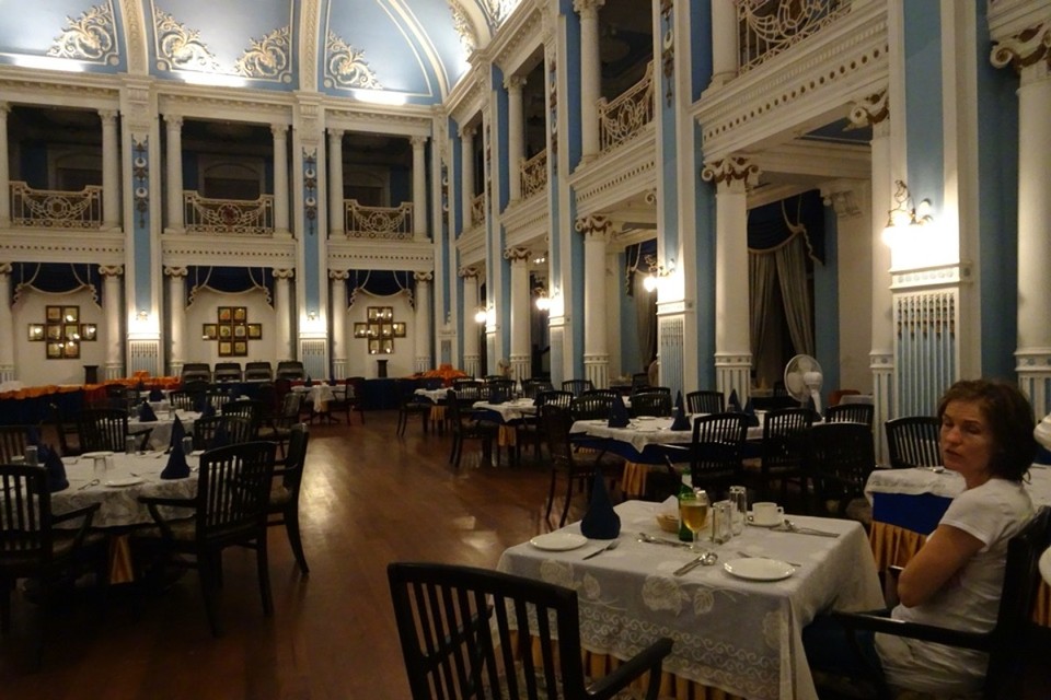 Indien - Mysuru - lalitha palace - essen war rekativ teuer - aber gut!