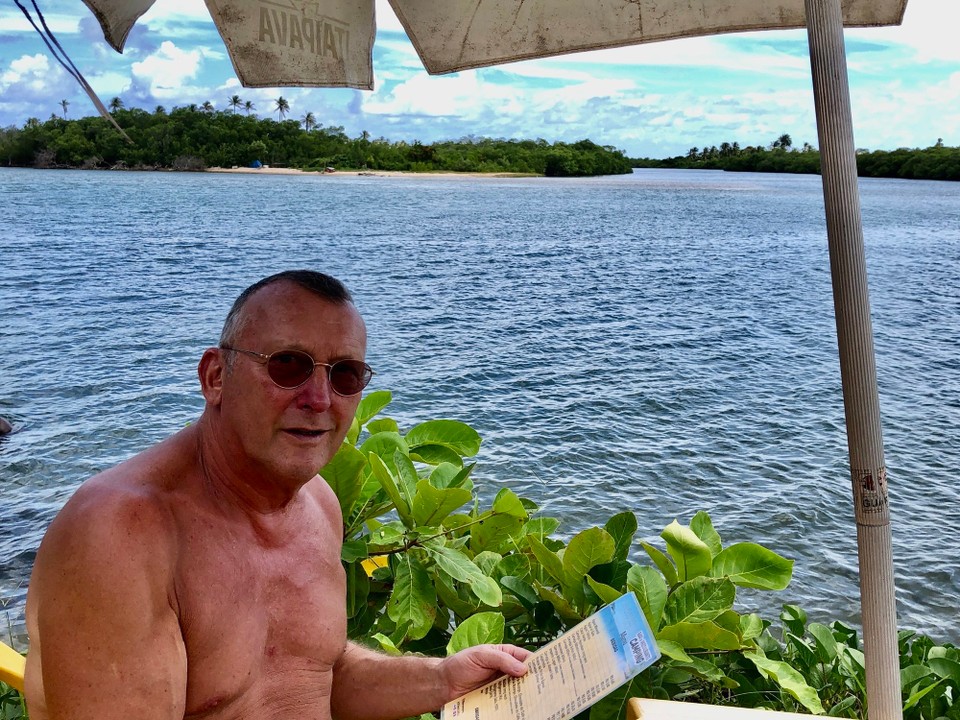 Brasilien - Camaçari - Barra do Jacuipe Flussmündung ins Meer