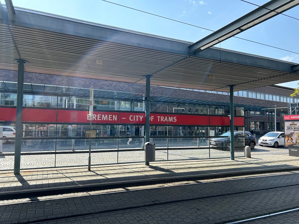 Deutschland - Frankfurt am Main - Wieder da. Auto vom H1 holen und ab nach Hause 