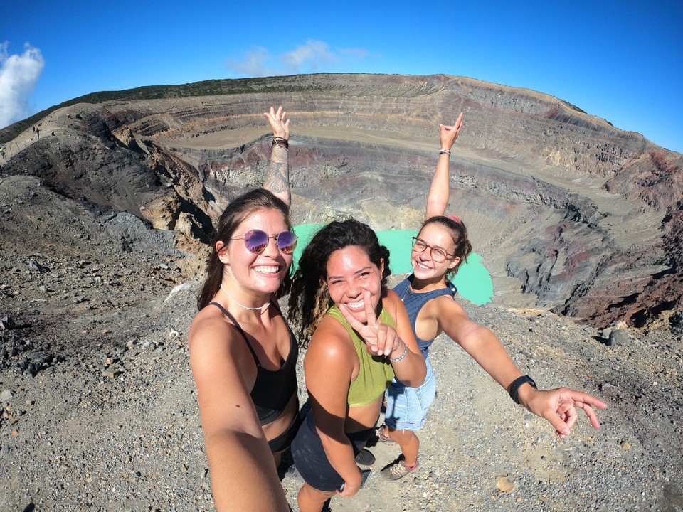 El Salvador - Chalchuapa - Happy faces at the top 🌞 