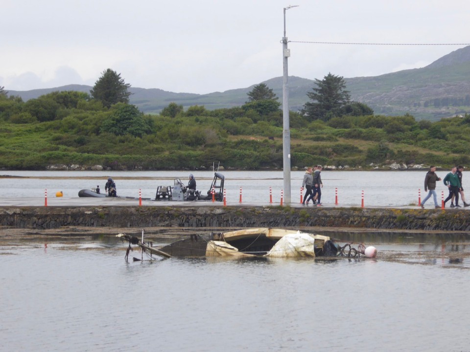 Ireland -  - Even more excitement when Diarmuid turned up on Londubh with 3 of his mates; the Captain had allowed them ashore for a short time whilst he went for a walk.