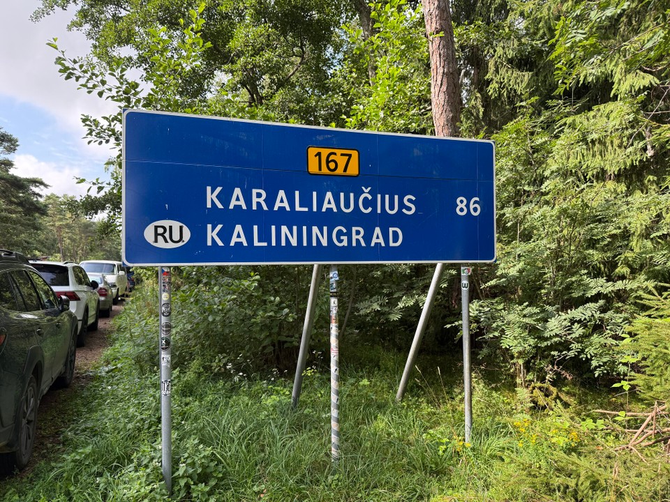 Station 3 -  - Eigentlich würde die Straße aber weitergehen.