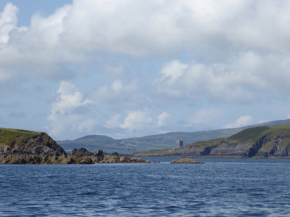 Ireland -  - Passaging between Goat and Long Islands.