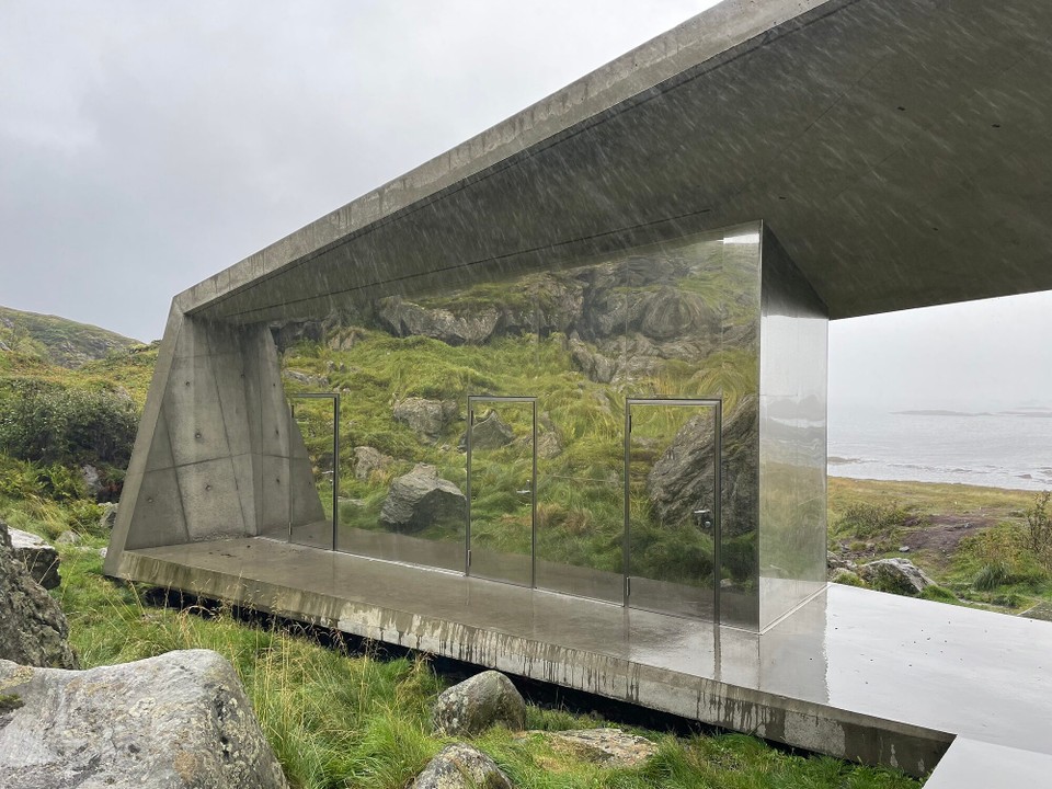 Norwegen - Risøyhamn - ‚Autobahn‘ Toilette 