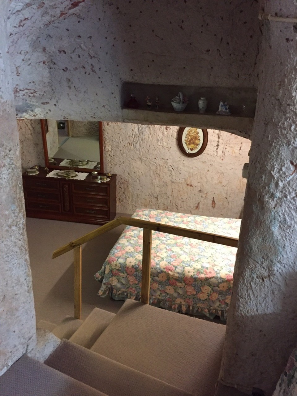 Australia - Coober Pedy - Faye's underground dugout was originally one room owned by the postman. She and 2 buddies enlarged it by hand with picks n shovels back in the sixties and did amazing job!