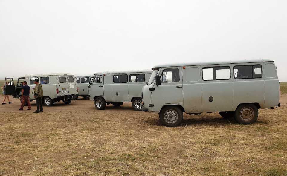 Russia - Lake Baikal - Back in the trusty UAZs