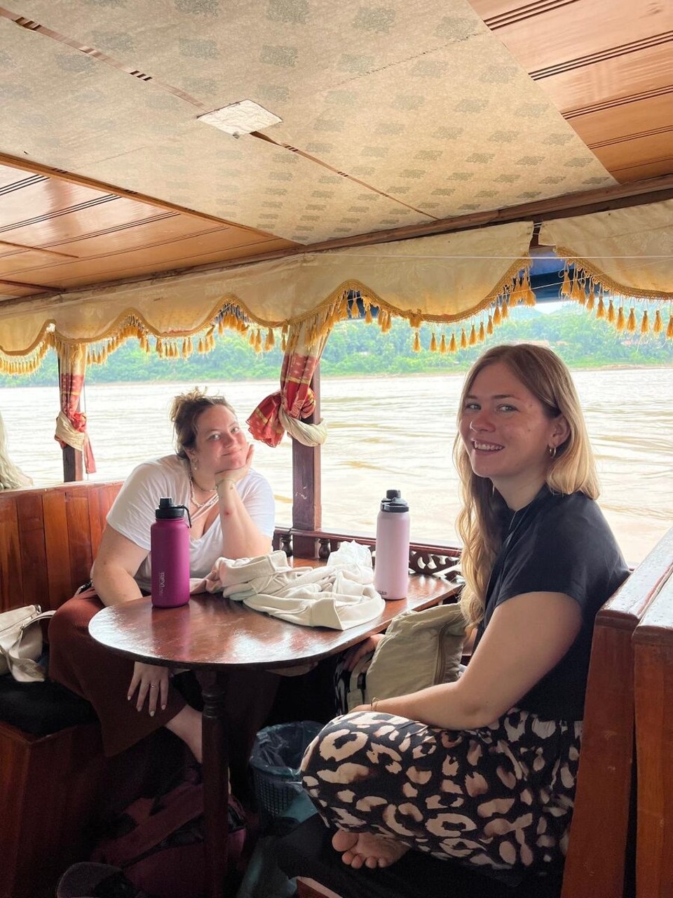 Laos - Nga - Erste 9 Stunden auf dem Mekong