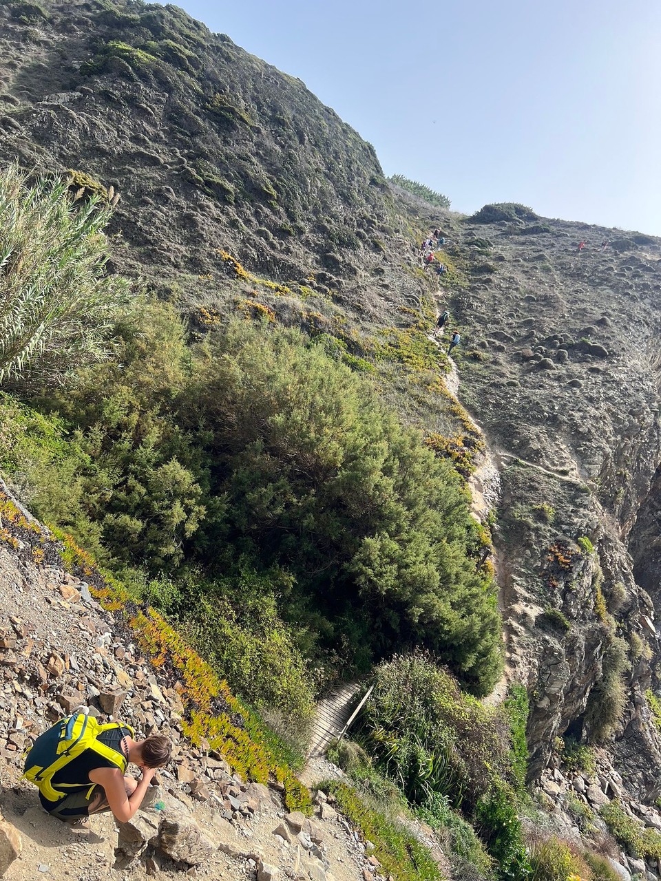 Portugal - São Teotónio - Und gleich geht’s wieder hoch.