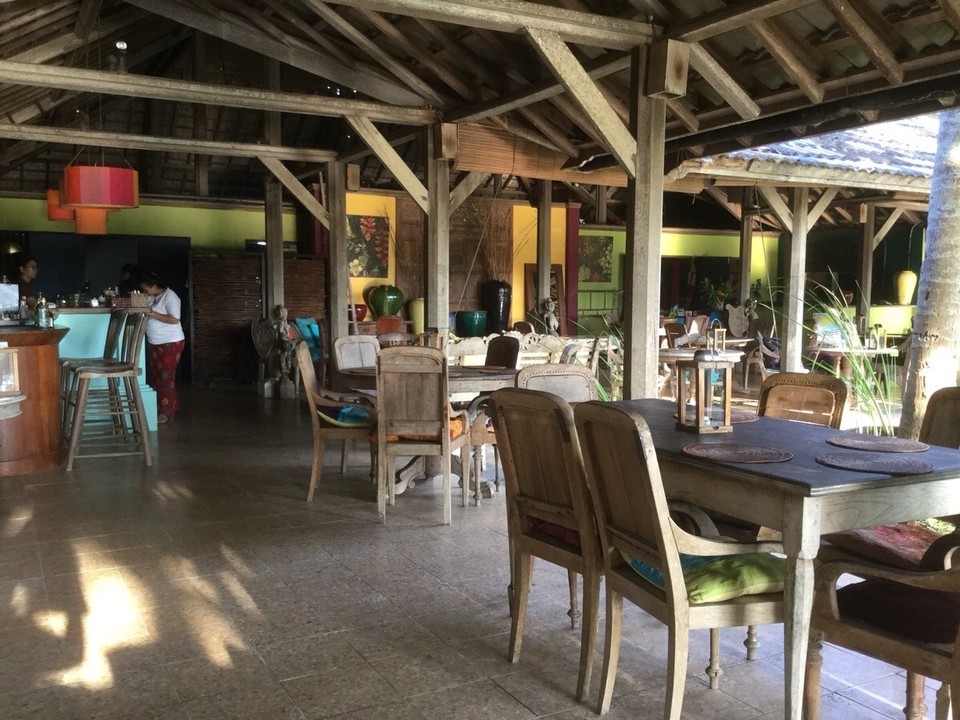 Malaysia - Kedawang - Restaurant / bar at Bon Ton