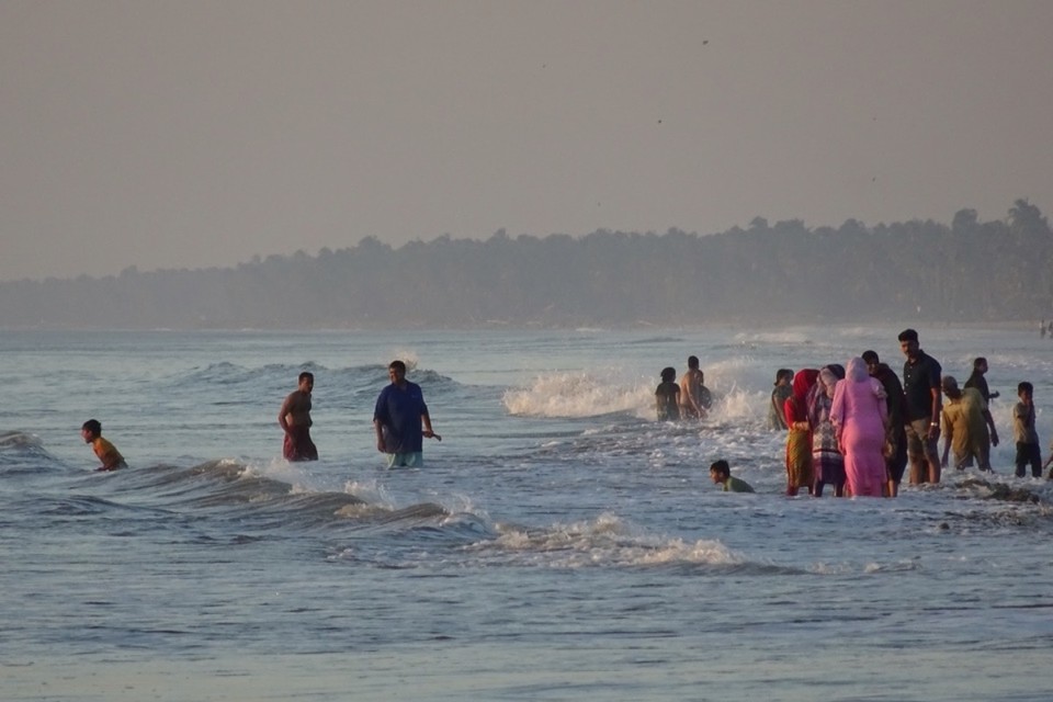 Indien - Guruvayoor-Manattala-Perakam-Edakkazhiyur - 