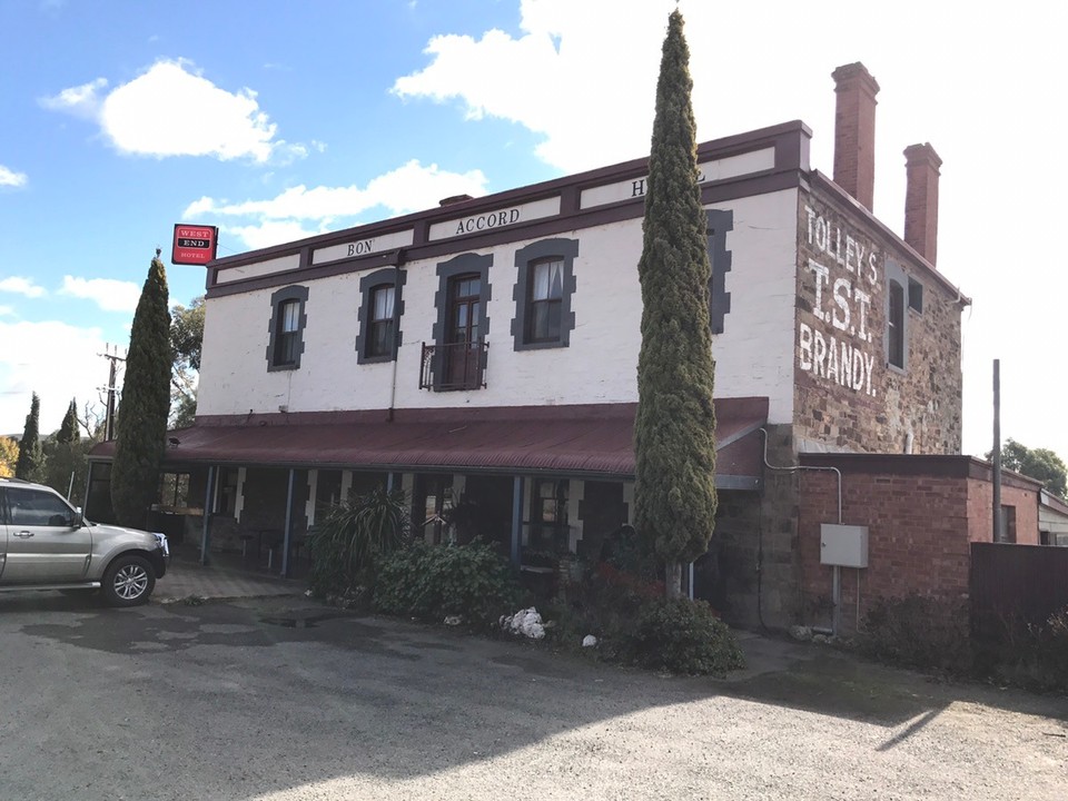 Australia - Burra - A free camp behind hotel . Just had to spend 20 bucks at pub which wasn't hard for us !!