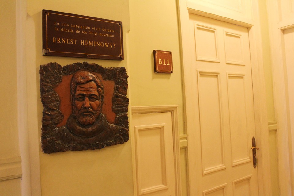 Kuba - Havanna - Das Zimmer von Ernes Hemingway im Hotel Ambos Mundos. Leider war die Führerin nicht anzutreffen.