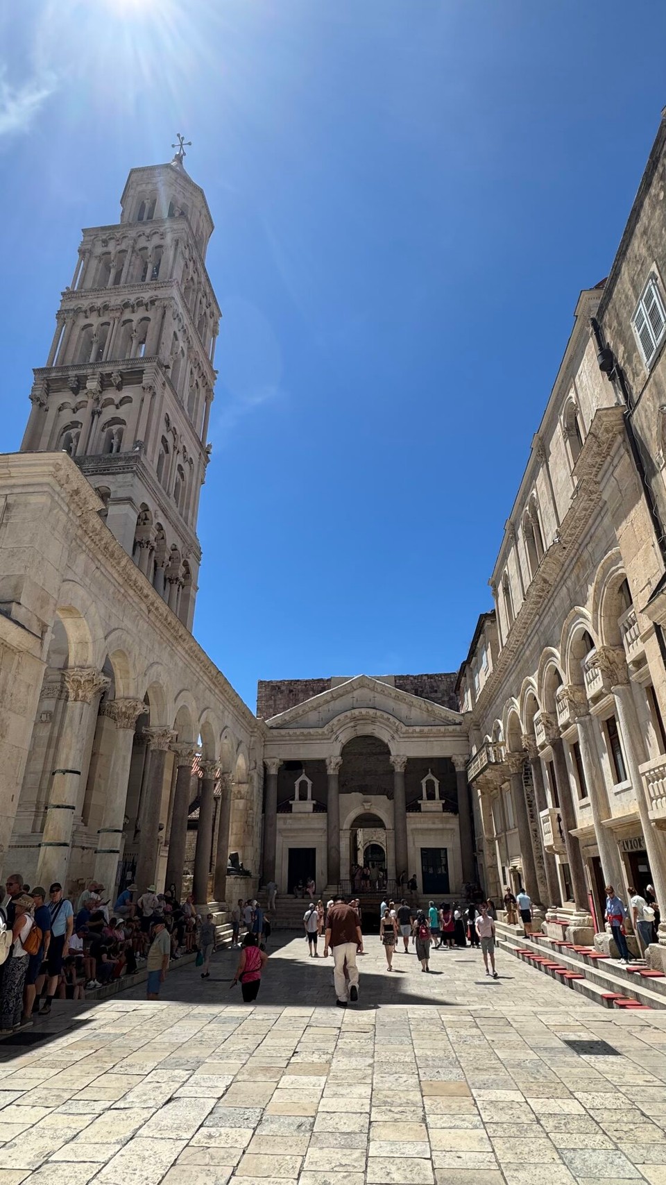 Kroatien - Split - Die legendären Drehorte aus der TV-Serie Game of Thrones kann man hier Hautnah erleben.