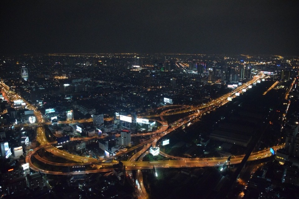 Thailand - Bangkok - Bangkok bei Nacht von unserem Sky Hotel.