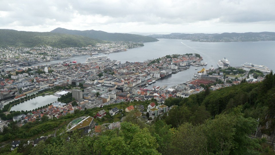 Norwegen - Bergen - Blick auf Bergen vom  Floyen