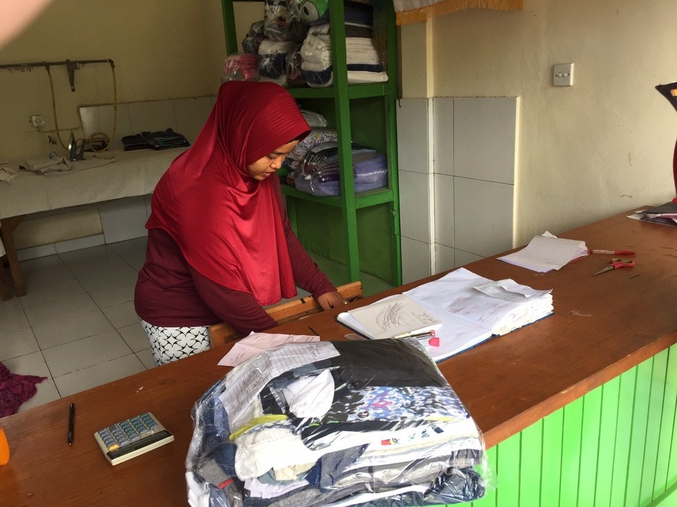 Indonesien - Badung - Unser Bündel Wäsche