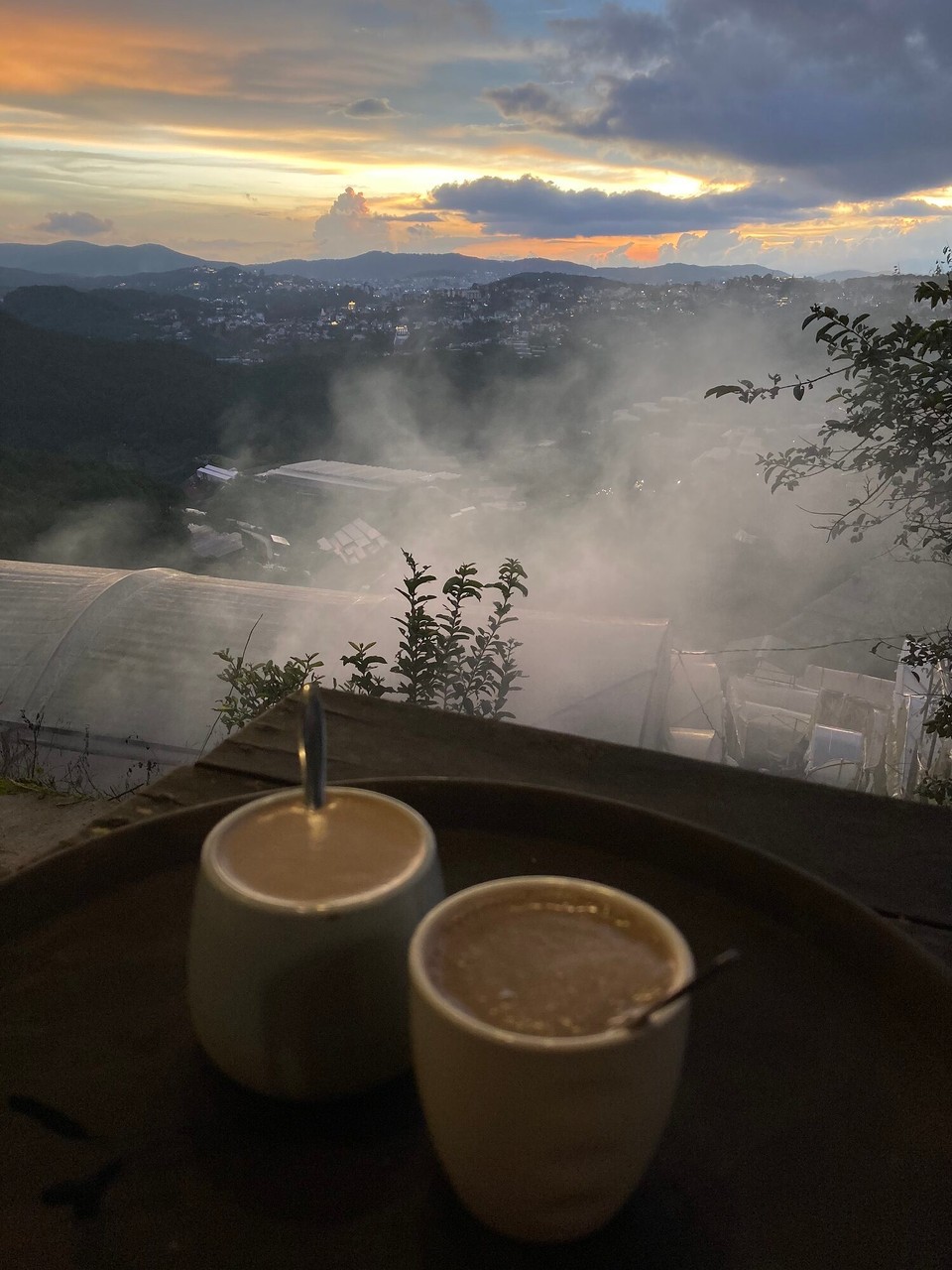 Vietnam - Da Lat - Heiße Schokolade zum Sonnenuntergang 😊