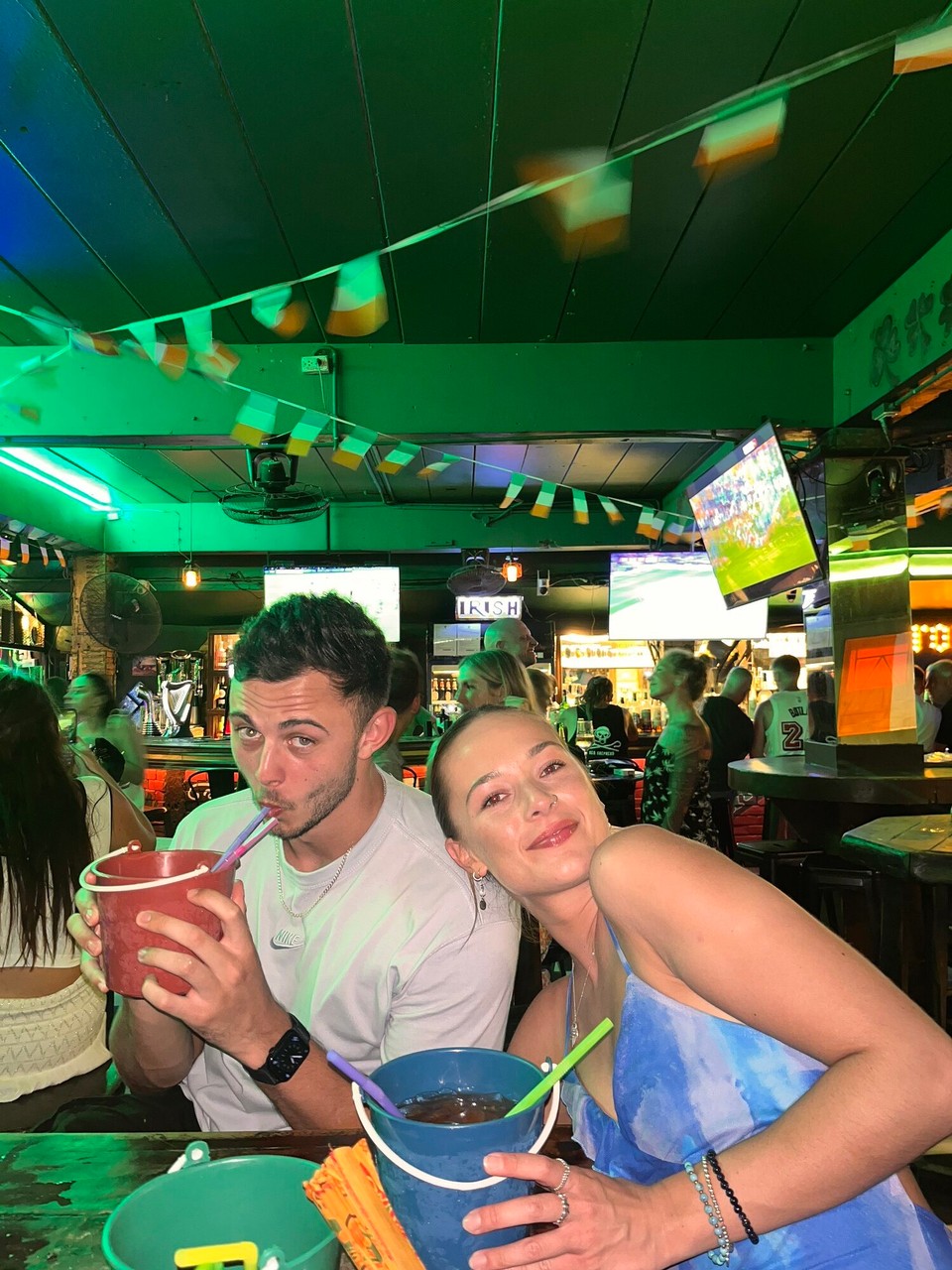 Thailand - Mueang Krabi - We met up with Cade and Jacob who we met in Mui Ne and then we met up with Kyle and Maia!!! So bloody good to see them 😭. We had such a good night out as a big group - went dancing and singing. Everyone got along which was so nice :) a really lovely day ❤️
