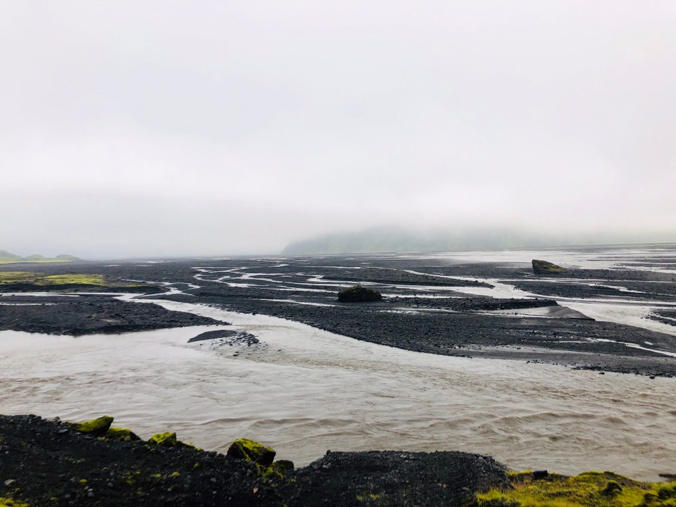 Island - Mýrdalshreppur - Ich kann mir dieses Szenario sehr bildhaft vorstellen... Genug Platz für eine Flutwelle ist ja vorhanden... aber mal ganz nebenbei: Es ist hier hammerschön🤩🤩