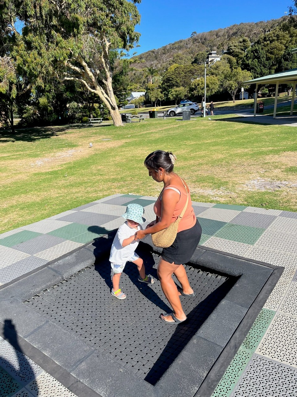 Australien - Nanarup - Nachmittags sind wir dann noch in einen Park auf einen Spielplatz gegangen.
